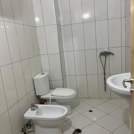 Golem Ap 8 Golem (Tirana)