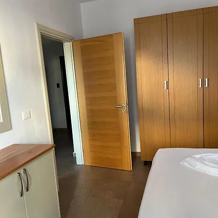 Apartment Golem Ap 8